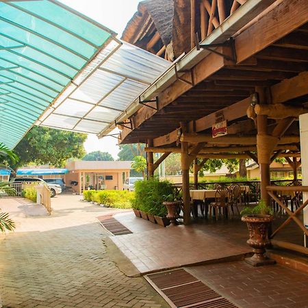 Bomah Hotel Limited Gulu Luaran gambar