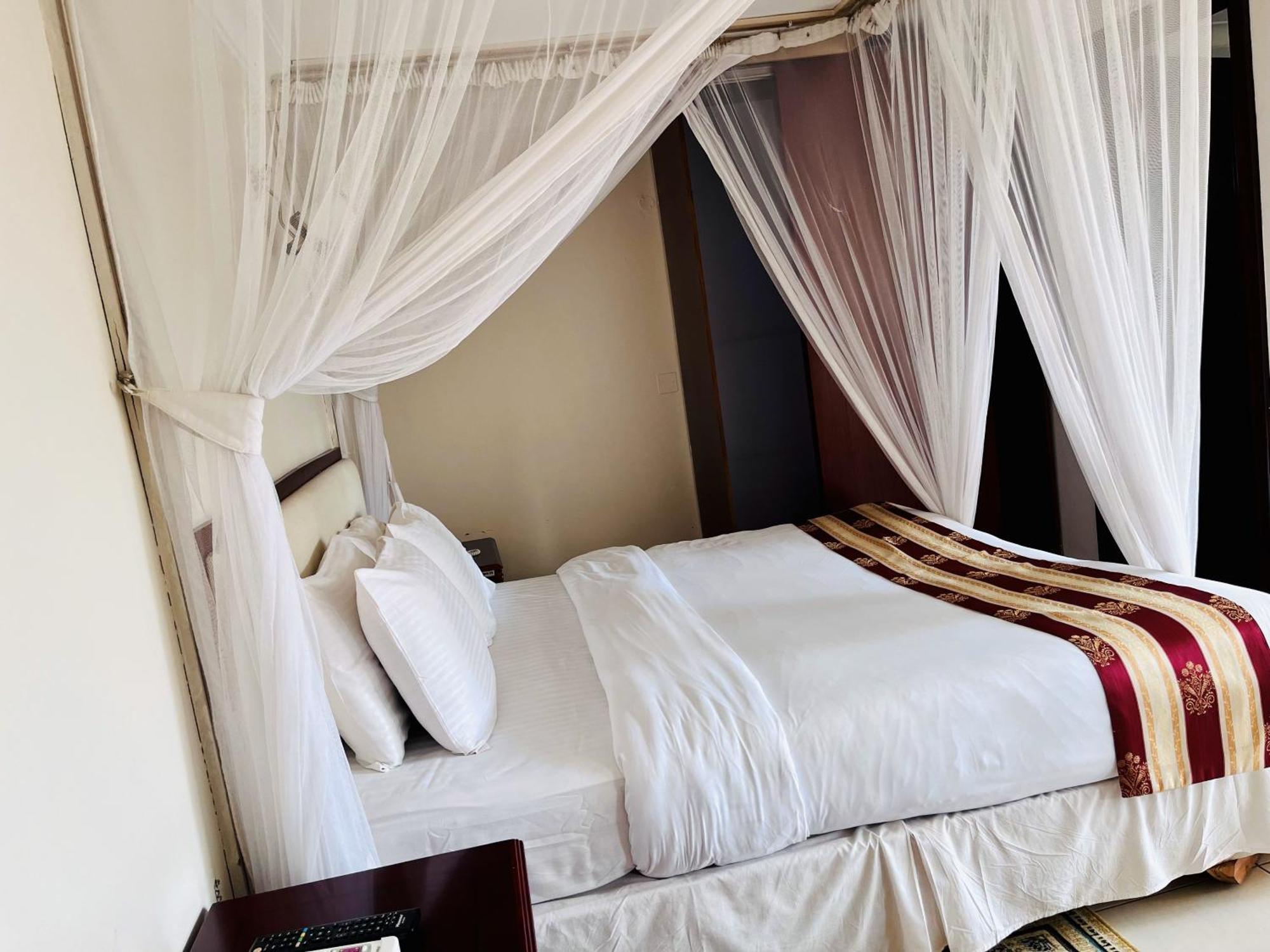 Bomah Hotel Limited Gulu Luaran gambar