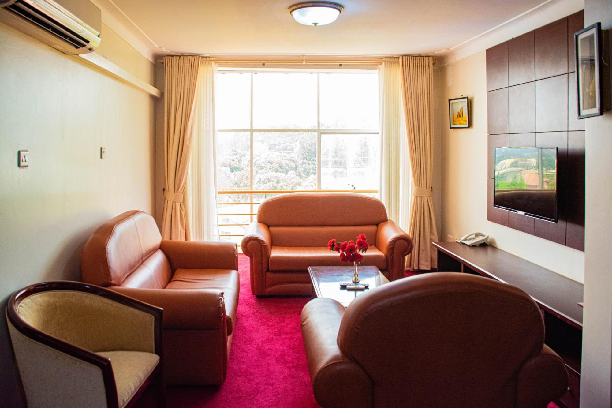 Bomah Hotel Limited Gulu Luaran gambar