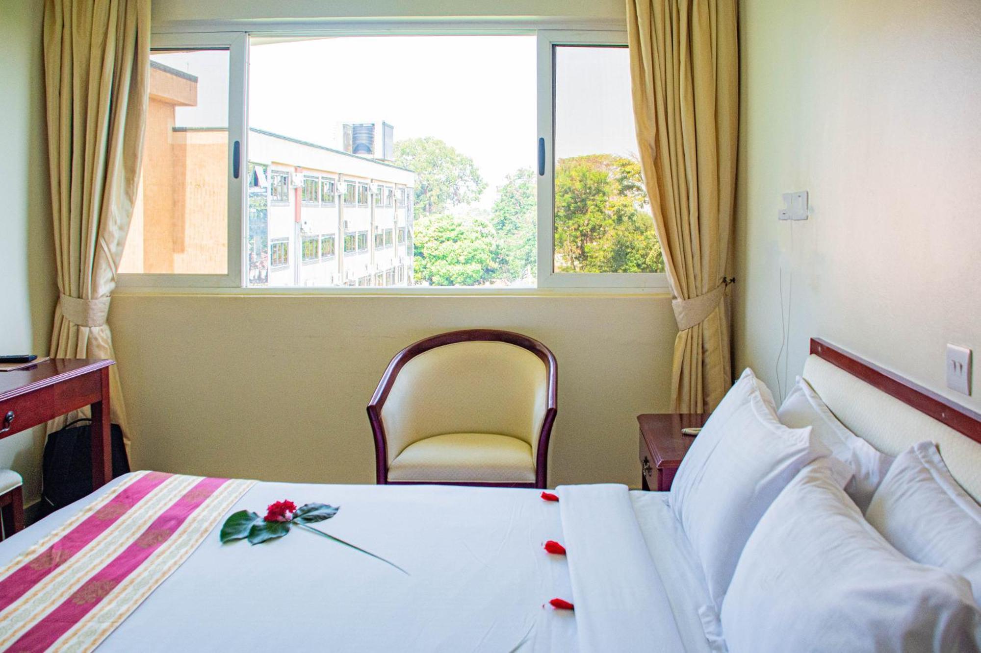 Bomah Hotel Limited Gulu Luaran gambar